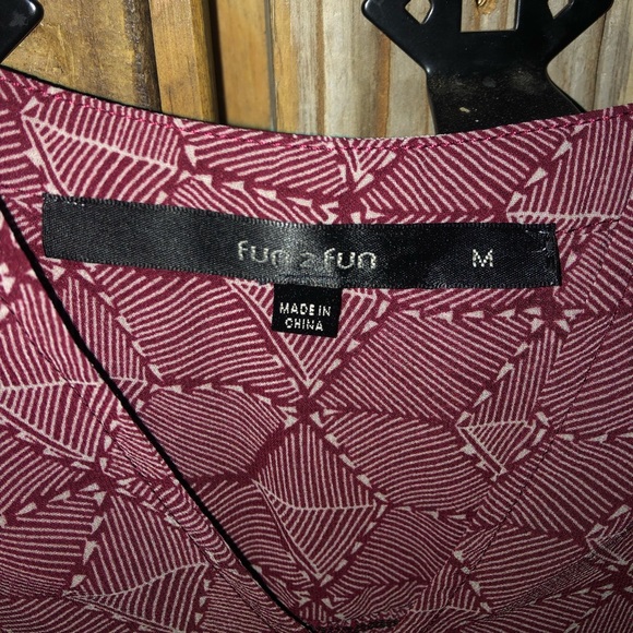 Fun 2 Fun Maroon & White Tanktop Blouse - Picture 3 of 3